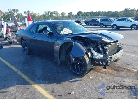 2020 Dodge Challenger Sxt z USA, uszkodzony, nr VIN 2C3CDZAG5LH117871